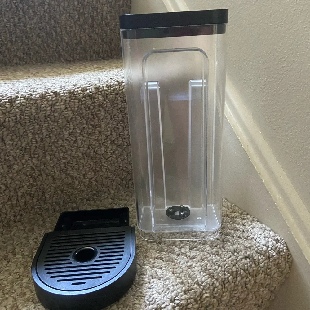 Keurig replacement reservoir and drip tray for K-slim